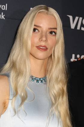 50eme Festival du Film de Toronto 06 Septembre 2025 50th Toronto International Film Festival Red carpet of the film Sacrifice Anya Taylor Joy 448402 2025 09 06 Toronto Canada  Copyright: xIsabellexVautierx xStarfacex STAR_448402_057