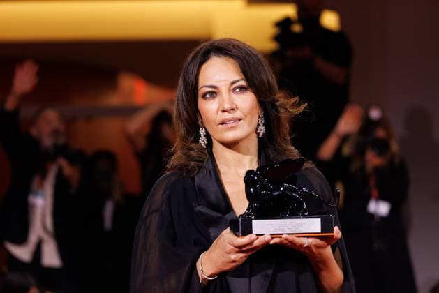 News - 2025 Winners Photocall - The 82nd Venice International Film Festival Maryam Touzani poses with the Venice Spotlight Armani Beauty Audience Award for Calle Malaga during the winners photocall at the 82nd Venice International Film Festival on September 06, 2025 in Venice, Italy. Photo: Cinzia Camela. Lido di Venezia Palazzo del Cinema Italy Copyright: xCinziaxCamelax xLiveMediax LPN_2012797