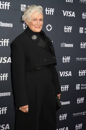 50eme Festival du Film de Toronto 06 Septembre 2025 50th Toronto International Film Festival Red carpet of the film Wake up dead man a knives out mystery Glenn Close 448402 2025 09 06 Toronto Canada  Copyright: xIsabellexVautierx xStarfacex STAR_448402_159