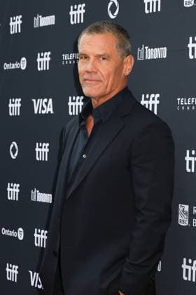 50eme Festival du Film de Toronto 06 Septembre 2025 50th Toronto International Film Festival Red carpet of the film Wake up dead man a knives out mystery Josh Brolin 448402 2025 09 06 Toronto Canada  Copyright: xIsabellexVautierx xStarfacex STAR_448402_183