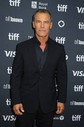 50eme Festival du Film de Toronto 06 Septembre 2025 50th Toronto International Film Festival Red carpet of the film Wake up dead man a knives out mystery Josh Brolin 448402 2025 09 06 Toronto Canada  Copyright: xIsabellexVautierx xStarfacex STAR_448402_187