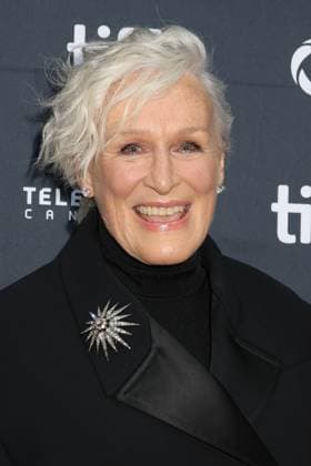 50eme Festival du Film de Toronto 06 Septembre 2025 50th Toronto International Film Festival Red carpet of the film Wake up dead man a knives out mystery Glenn Close 448402 2025 09 06 Toronto Canada  Copyright: xIsabellexVautierx xStarfacex STAR_448402_215