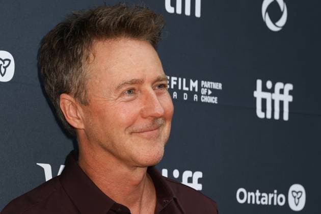 50eme Festival du Film de Toronto 06 Septembre 2025 50th Toronto International Film Festival Red carpet of the film Wake up dead man a knives out mystery Edward Norton 448402 2025 09 06 Toronto Canada  Copyright: xIsabellexVautierx xStarfacex STAR_448402_221