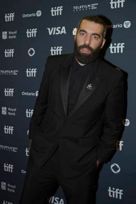2025 Toronto International Film Festival - Sacrifice Premiere Romain Gavras attend the red carpet for the ˜Sacrifice™ premiere during the 2025 Toronto International Film Festival at Princess of Wales Theatre. on September 6, 2025 in Toronto, Canada. (Photo by Leonardo Ramirez Eyepix Group) Copyright: xLeonardoxRamirez xEyepixxGroupx LR_06092025_168107