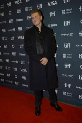 2025 Toronto International Film Festival - Sacrifice Premiere Yung Lean attends the red carpet for the ˜Sacrifice™ premiere during the 2025 Toronto International Film Festival at Princess of Wales Theatre. on September 6, 2025 in Toronto, Canada. (Photo by Leonardo Ramirez Eyepix Group) Copyright: xLeonardoxRamirez xEyepixxGroupx LR_06092025_168130