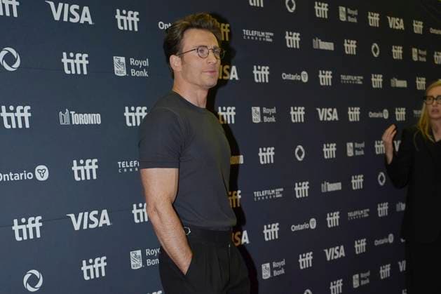 2025 Toronto International Film Festival - Sacrifice Premiere Chris Evans attends the red carpet for the ˜Sacrifice™ premiere during the 2025 Toronto International Film Festival at Princess of Wales Theatre. on September 6, 2025 in Toronto, Canada. (Photo by Leonardo Ramirez Eyepix Group) Copyright: xLeonardoxRamirez xEyepixxGroupx LR_06092025_168224