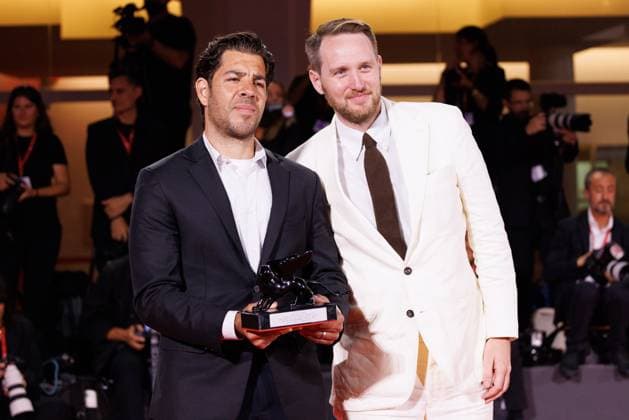 News - 2025 Winners Photocall - The 82nd Venice International Film Festival (R-L) James A. Smith and Joe Beshenkovsky pose with the Venice Classics Best Documentary on Cinema Award for Mata Hari during the winners photocall at the 82nd Venice International Film Festival on September 06, 2025 in Venice, Italy. Photo: Cinzia Camela. Lido di Venezia Palazzo del Cinema Italy Copyright: xCinziaxCamelax xLiveMediax LPN_2012971