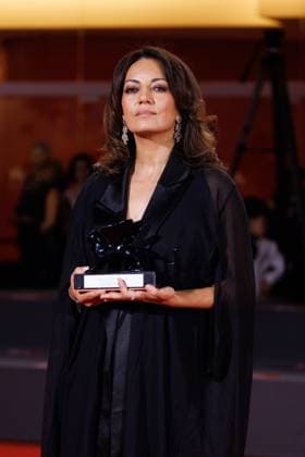 News - 2025 Winners Photocall - The 82nd Venice International Film Festival Maryam Touzani poses with the Venice Spotlight Armani Beauty Audience Award for Calle Malaga during the winners photocall at the 82nd Venice International Film Festival on September 06, 2025 in Venice, Italy. Photo: Cinzia Camela. Lido di Venezia Palazzo del Cinema Italy Copyright: xCinziaxCamelax xLiveMediax LPN_2013013