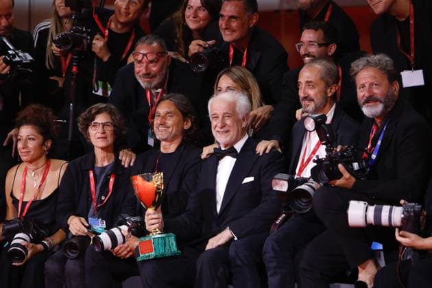 Award Winners, 82nd Venice International Film Festival Toni Servillo after being awarded the Coppa Volpi for Best Actor for La Grazia . Venice, Italy 06 September 2025, Credit:Mirco Toniolo Avalon Italy, Venice  Copyright: xMircoxToniolox xAvalonx 1034802048