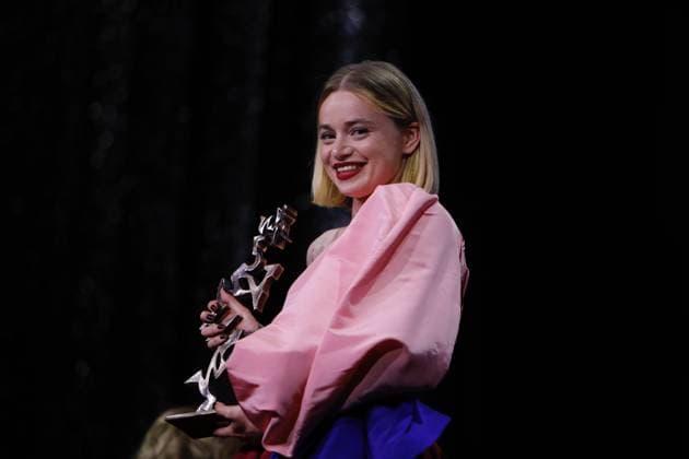 Award Winners, 82nd Venice International Film Festival Luna Wedler after being awarded the Marcello Mastroianni Award for Best Young Actress for Silent Friend . Venice, Italy 06 September 2025, Credit:Mirco Toniolo Avalon Italy, Venice  Copyright: xMircoxToniolox xAvalonx 1034802058