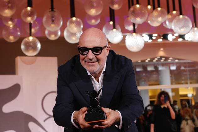 Award Winners, 82nd Venice International Film Festival Gianfranco Rosi holds the Special Jury Prize for his movie Sotto le nuvole during the closing ceremony of the 82nd annual Venice International Film Festival . Venice, Italy 06 September 2025, Credit:Mirco Toniolo Avalon Italy, Venice  Copyright: xMircoxToniolox xAvalonx 1034802192