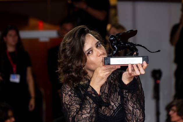 82nd Venice Film Festival Red carpet winners Palazzo del Cinema - Venice Lido, Italy Ana Cristina Barragan 82nd Venice Film Festival Red carpet winners Palazzo del Cinema - Venice Lido, Italy 6th September 2025  Copyright: xMAXxMONTINGELLI SGPx