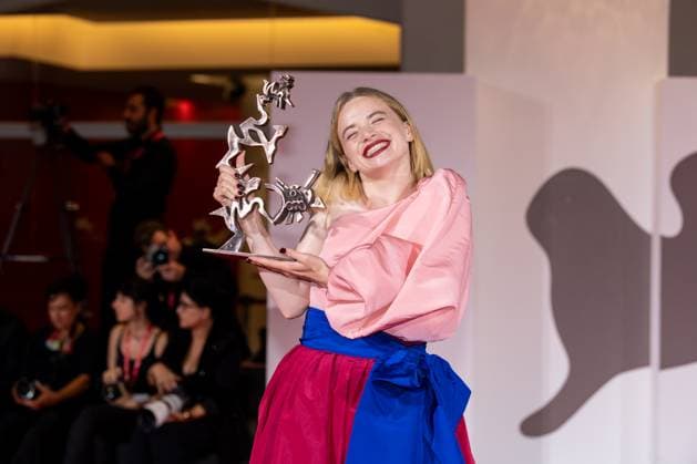 82nd Venice Film Festival Red carpet winners Palazzo del Cinema - Venice Lido, Italy Luna Wedler 82nd Venice Film Festival Red carpet winners Palazzo del Cinema - Venice Lido, Italy 6th September 2025  Copyright: xSGPx