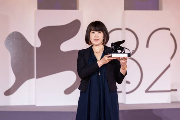 82nd Venice Film Festival Red carpet winners Palazzo del Cinema - Venice Lido, Italy Singing Chen 82nd Venice Film Festival Red carpet winners Palazzo del Cinema - Venice Lido, Italy 6th September 2025  Copyright: xSGPx