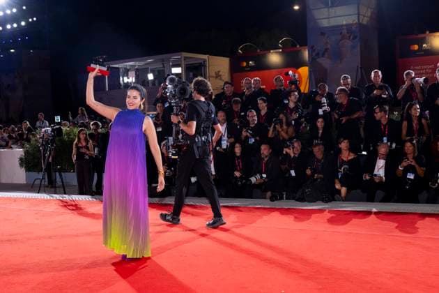 82nd Venice Film Festival Red carpet winners Palazzo del Cinema - Venice Lido, Italy Negar Motevalymeidanshah 82nd Venice Film Festival Red carpet winners Palazzo del Cinema - Venice Lido, Italy 6th September 2025  Copyright: xALFONSOxCATALANO SGPITALIAx