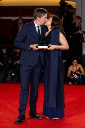 82nd Venice Film Festival Red carpet winners Palazzo del Cinema - Venice Lido, Italy Victor Maes;Kate Voet 82nd Venice Film Festival Red carpet winners Palazzo del Cinema - Venice Lido, Italy 6th September 2025  Copyright: xMAXxMONTINGELLI SGPx