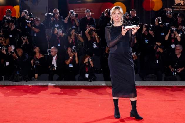82nd Venice Film Festival Red carpet winners Palazzo del Cinema - Venice Lido, Italy Lovisa Siren 82nd Venice Film Festival Red carpet winners Palazzo del Cinema - Venice Lido, Italy 6th September 2025  Copyright: xALFONSOxCATALANO SGPITALIAx