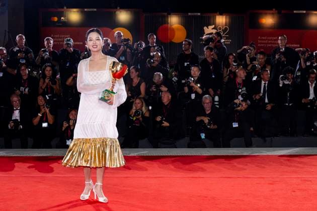 82nd Venice Film Festival Red carpet winners Palazzo del Cinema - Venice Lido, Italy Xin Zhilei 82nd Venice Film Festival Red carpet winners Palazzo del Cinema - Venice Lido, Italy 6th September 2025  Copyright: xALFONSOxCATALANO SGPITALIAx