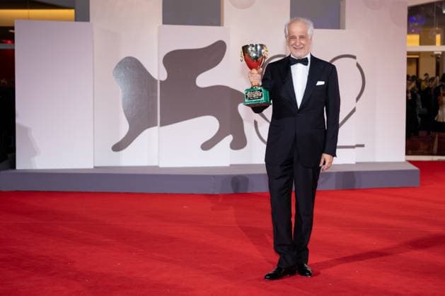 82nd Venice Film Festival Red carpet winners Palazzo del Cinema - Venice Lido, Italy Toni Servillo 82nd Venice Film Festival Red carpet winners Palazzo del Cinema - Venice Lido, Italy 6th September 2025  Copyright: xSGPItaliax