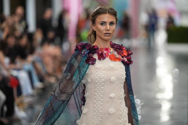 Couture Fashion Week in New Jersey NEW JERSEY, US - SEPTEMBER 7: The Andres Aquino Couture Fashion Show during the Couture Fashion Week September 2025 at The American Dream Mall on September 7, 2025 in New Jersey, United States. Lokman Vural Elibol Anadolu New Jersey United States. Editorial use only. Please get in touch for any other usage.  Copyright: x2025xAnadoluxLokmanxVuralxElibolx