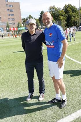 Ewald Lienen and Holger Stanislawski at the Kicken mit Herz charity football match in aid of the childrens heart ward at the Eppendorf University Hospital UKE on 7 September 2025 in Hamburg Kicken mit Herz 2025 charity event in Hamburg