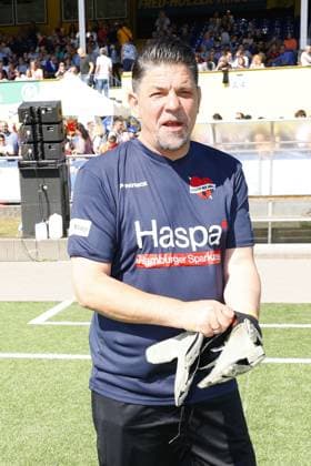 Tim Maelzer at the charity football match Kicken mit Herz for the benefit of the childrens heart ward of the University Hospital Eppendorf UKE on 7 09 2025 in Hamburg Kicken mit Herz 2025 charity event in Hamburg