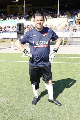 Tim Maelzer at the charity football match Kicken mit Herz for the benefit of the childrens heart ward of the University Hospital Eppendorf UKE on 7 09 2025 in Hamburg Kicken mit Herz 2025 charity event in Hamburg