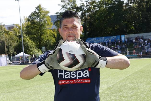 Tim Maelzer at the charity football match Kicken mit Herz for the benefit of the childrens heart ward of the University Hospital Eppendorf UKE on 7 09 2025 in Hamburg Kicken mit Herz 2025 charity event in Hamburg