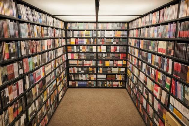 September 7, 2025, Toronto, On, Canada: The inside of the Criterion Closet mobile video library during its stop at the Toronto International Film Festival in Toronto, on Sunday, Sept. 7, 2025. Toronto Canada  - ZUMAc35_ 20250907_zaf_c35_002 Copyright: xSammyxKoganx