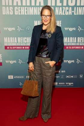 abb Tessa Mittelstaedt actress on the red carpet at the premiere of the movie Maria Reiche Das Geheimnis der Nazca Linien at Delphi Filmpalast on 07 09 2025 in Berlin Berlin Germany