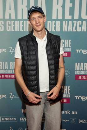 abb Paul Boche as a guest on the red carpet at the premiere of the movie Maria Reiche Das Geheimnis der Nazca Linien at Delphi Filmpalast on 07 09 2025 in Berlin Berlin Germany