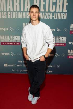 abb Rick Okon as a guest on the red carpet at the premiere of the movie Maria Reiche Das Geheimnis der Nazca Linien at Delphi Filmpalast on 07 09 2025 in Berlin Berlin Germany