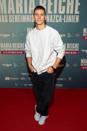 abb Rick Okon as a guest on the red carpet at the premiere of the movie Maria Reiche Das Geheimnis der Nazca Linien at Delphi Filmpalast on 07 09 2025 in Berlin Berlin Germany