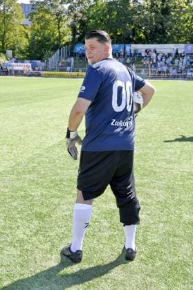 Tim Mälzer at Kicken mit Herz at STADION HOHELUFT in Hamburg on 07 09 2025