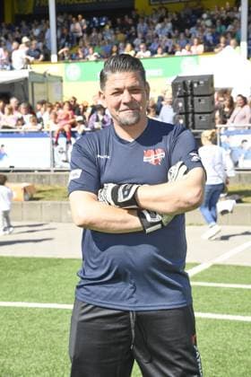 Tim Mälzer at Kicken mit Herz at STADION HOHELUFT in Hamburg on 07 09 2025