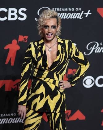 Frankie Grande arrives on the red carpet at the 2025 MTV Video Music Awards VMA s at the UBS Arena in Elmont, New York on Sunday, September 07, 2025.  MTV20250907111 AngelinaxKatsanis