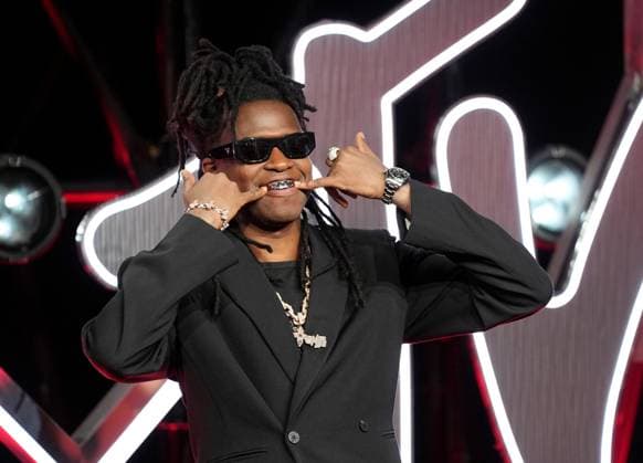 Jordan Adetunji arrives on the red carpet at the 2025 MTV Video Music Awards VMA s at the UBS Arena in Elmont, New York on Sunday, September 07, 2025.  MTV20250907126 AngelinaxKatsanis