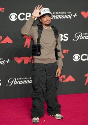 Chance the Rapper arrives on the red carpet at the 2025 MTV Video Music Awards VMA s at the UBS Arena in Elmont, New York on Sunday, September 07, 2025.  MTV20250907143 AngelinaxKatsanis