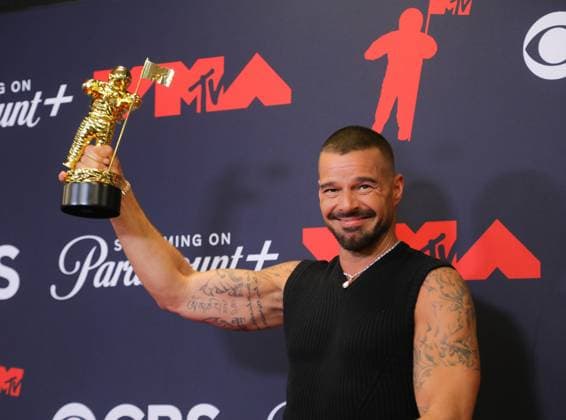 Ricky Martin arrives in the press room at the 2025 MTV Video Music Awards VMA s at the UBS Arena in Elmont, New York on Sunday, September 07, 2025.  MTV20250907802 SerenaxXuxNing
