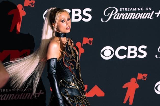 Paris Hilton arrives on the red carpet at the 2025 MTV Video Music Awards VMA s at the UBS Arena in Elmont, New York on Sunday, September 07, 2025.  MTV20250907920 AngelinaxKatsanis