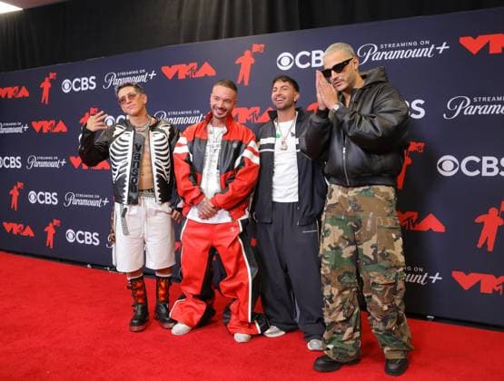Lenny Tavárez, J. Balvin, Justin Quiles and DJ Snake arrive in the press room at the 2025 MTV Video Music Awards VMA s at the UBS Arena in Elmont, New York on Sunday, September 07, 2025.  MTV20250907820 SerenaxXuxNing