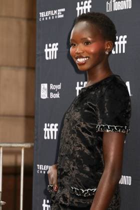 50eme Festival du Film de Toronto September 7, 2025 50th Toronto International Film Festival Red carpet of the film Couture Aniyier Anei 448426 2025 09 07 Toronto Canada  Copyright: xIsabellexVautierx xStarfacex STAR_448426_122