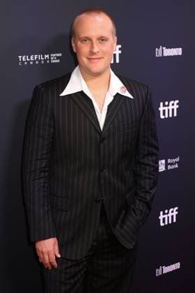 50eme Festival du Film de Toronto September 7, 2025 50th Toronto International Film Festival Red carpet of the film Eternity John Early 448426 2025 09 07 Toronto Canada  Copyright: xIsabellexVautierx xStarfacex STAR_448426_201