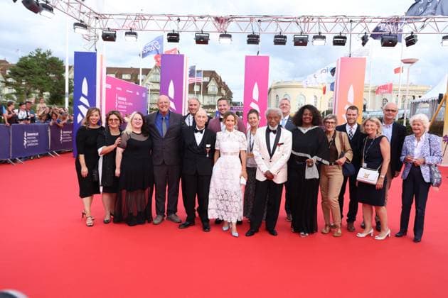 Wally King, Meredith Danluck, Arlester Brown, guest Tapis rouge pour la projection du film Le son des souvenirs lors du 51éme Festival du Cinema Américain de Deauville le 7 Septembre 2025 Denis Guignebourg Bestimage Red carpet for the screening of the film The Sound of Memories during the 51st Deauville American Film Festival on September 7, 2025 Deauville France  Copyright: xDenisxGuignebourgx xBestimagexDenisxGuignebourgx xBestimagex