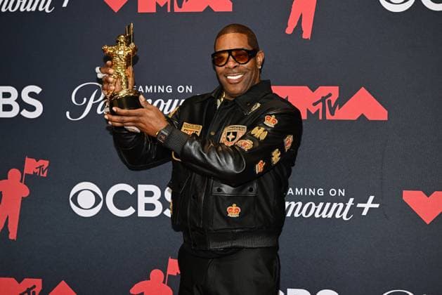 2025 MTV Video Music Awards - Press Room Busta Rhymes, winner of the Rock The Bells Visionary Award poses in the press room during the 2025 MTV Video Music Awards at UBS Arena on September 07, 2025 in Elmont, New York. Elmont UBS New York USA Copyright: xJeremyxSmith imageSPACEx