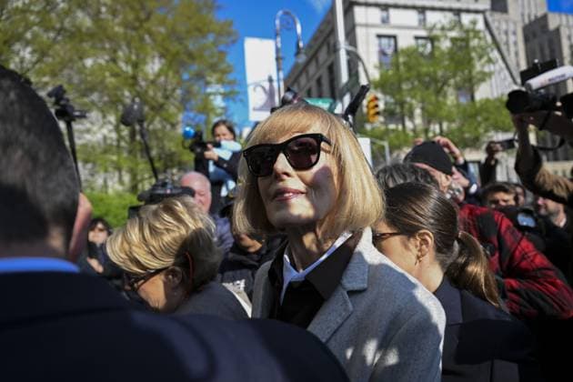 Trump s trial over E. Jean Carroll s rape allegation starts NEW YORK, US - APRIL 25: Magazine columnist E. Jean Carroll arrives for the first day of her civil trial against former President Donald Trump at the Manhattan Federal Court in New York, United States on April 25, 2023. Former President Donald Trump s civil trial over a rape claim by a former magazine columnist started on Tuesday, April 25. Carroll sued Trump in 2019 after he denied claim that he raped her. She alleged that Trump sexually assaulted her in a New York department store nearly three decades ago in the mid-1990s. New York United States. Editorial use only. Please get in touch for any other usage.  Copyright: x2025xAnadoluxFatihxAktaÅüx