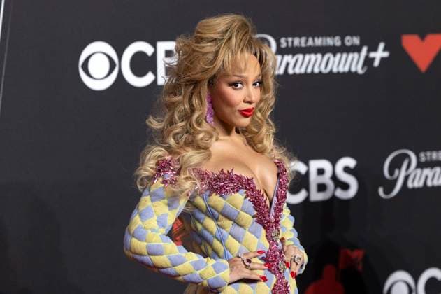 Doja Cat at the MTV Video Music Awards 2025 at the UBS Arena New York, 07 09 2025 Foto:xB.xHinex xFuturexImagex mtv_5805