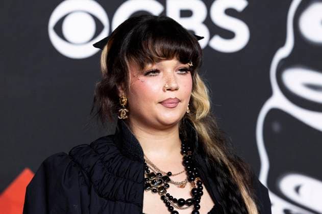 Lola Young at the MTV Video Music Awards 2025 at the UBS Arena New York, 07 09 2025 Foto:xB.xHinex xFuturexImagex mtv_5863