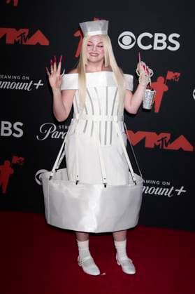 Megan Stalter at the MTV Video Music Awards 2025 at the UBS Arena New York, 07 09 2025 Foto:xB.xHinex xFuturexImagex mtv_5866