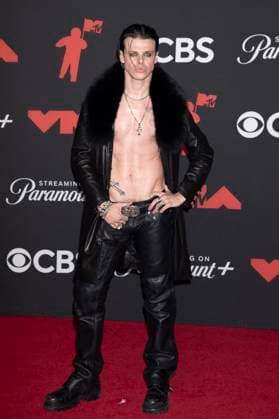 Yungblud at the MTV Video Music Awards 2025 at the UBS Arena New York, 07 09 2025 Foto:xB.xHinex xFuturexImagex mtv_5911